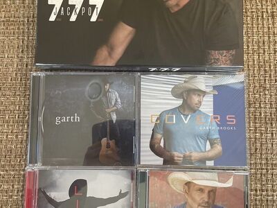 Garth Brooks Collector's Set
