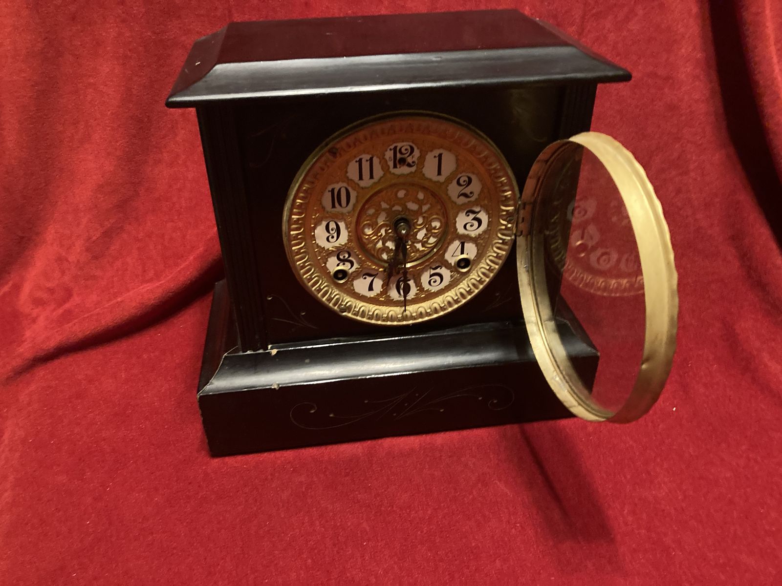 Antique Gilbert Wood Mantle Gold Toned Dial Face Cathedral Gong Clock