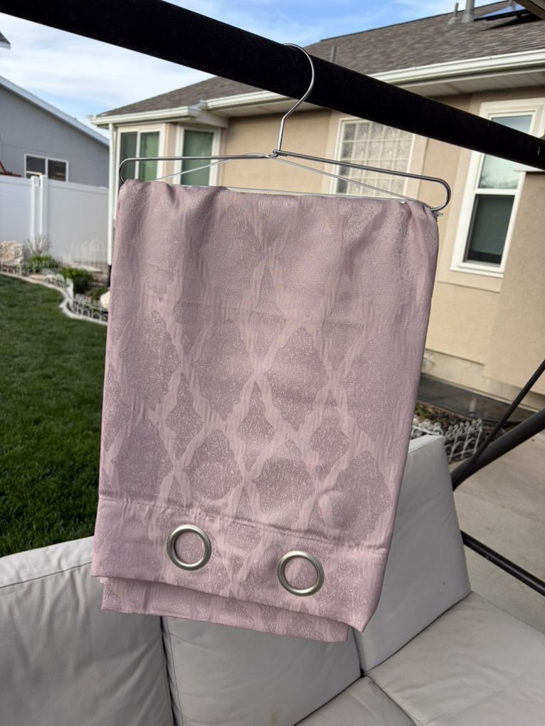 New rose/pink curtain panels - 1 pair