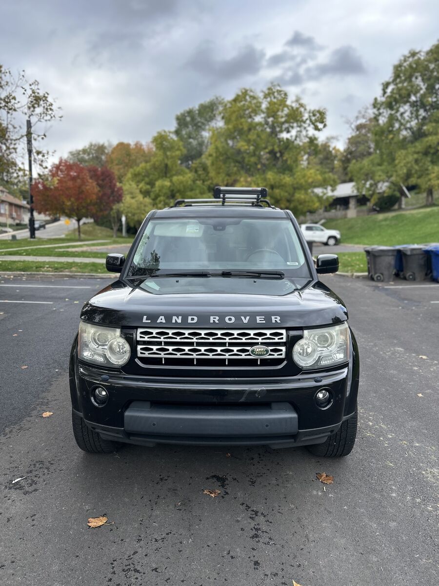 2010 Land Rover LR4 Base