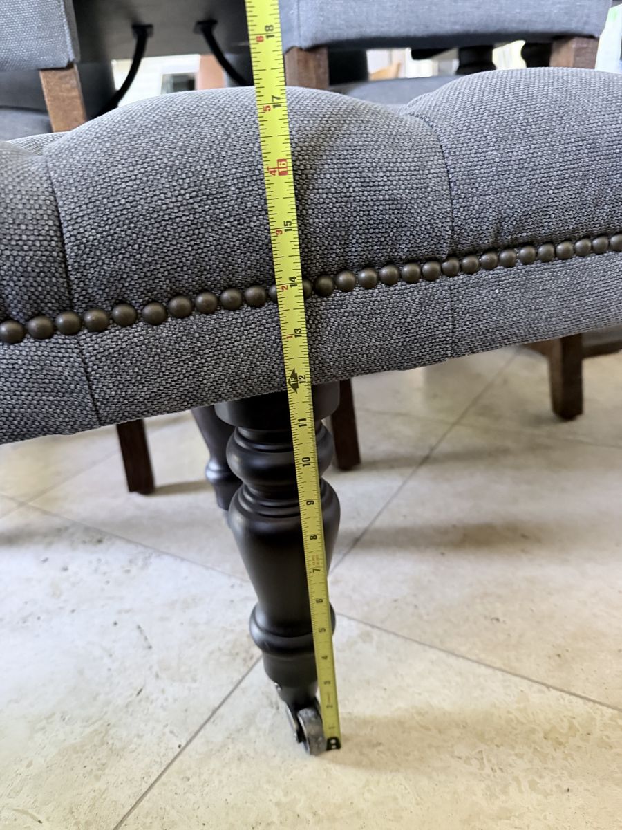Main image 6