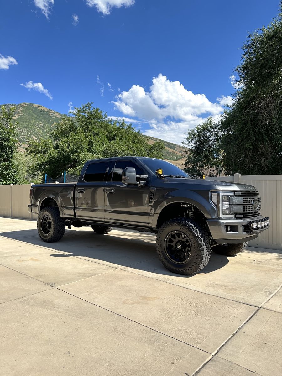 2017 Ford F-350 Platinum