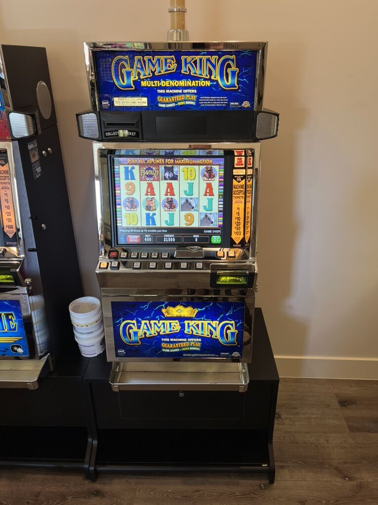 IGT Slot Machine Game King I Game Plus