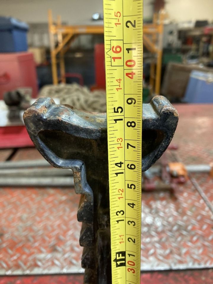 Main image 4