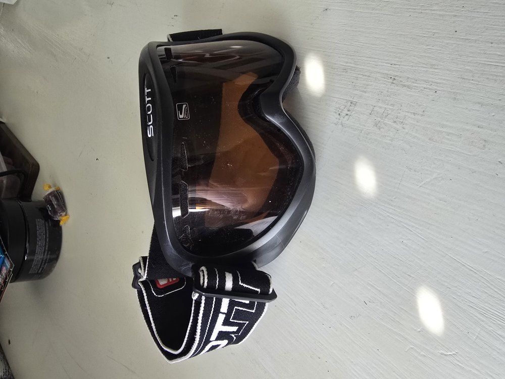 SCOTT Ski Snow Adjustable youth Tinted Goggles wit