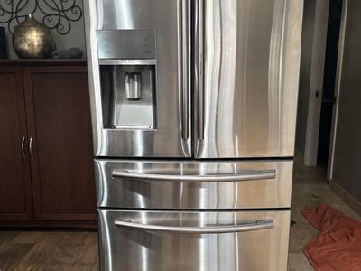 Samsung 28 cu. ft.