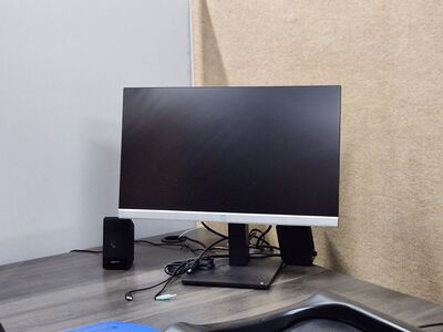 HP Computer Monitor