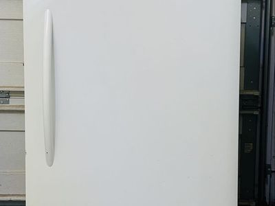 14 cubic foot frost free freezer