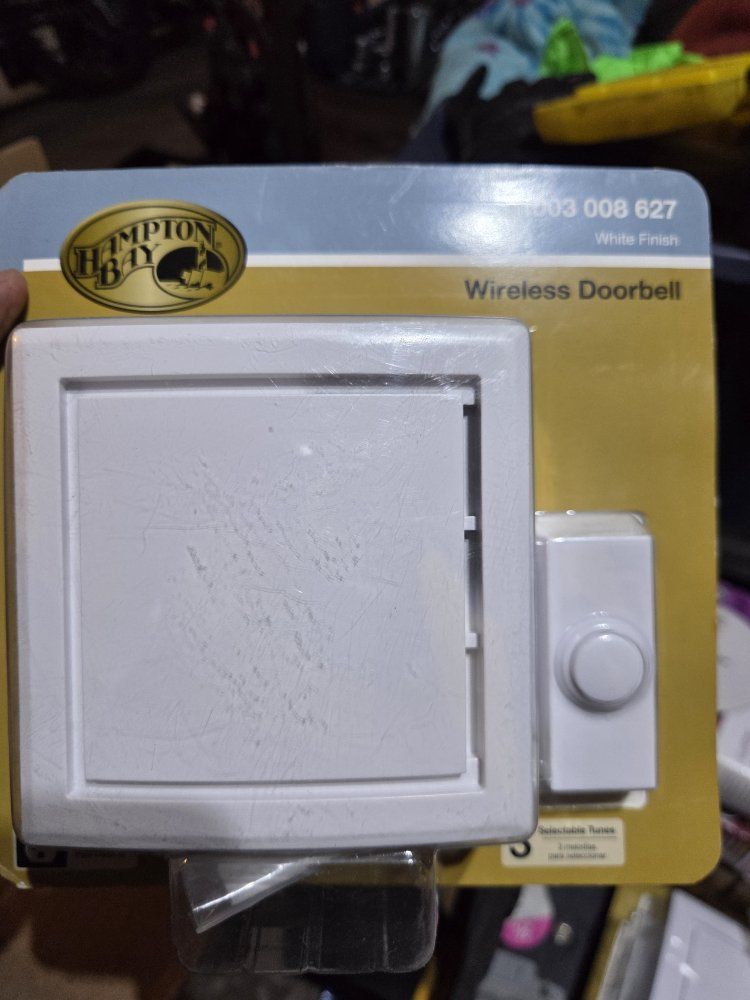 Hampton Bay Wireless Doorbell Kit - White Finish with Selectable Tunes
