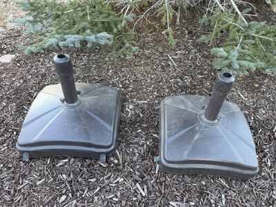 2 Shademobile Umbrella Stand Rolling Base Heavy