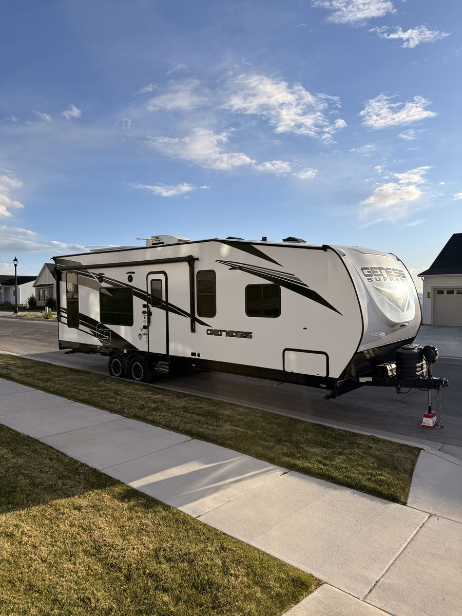 2025 Genesis supreme G2715FSXL
