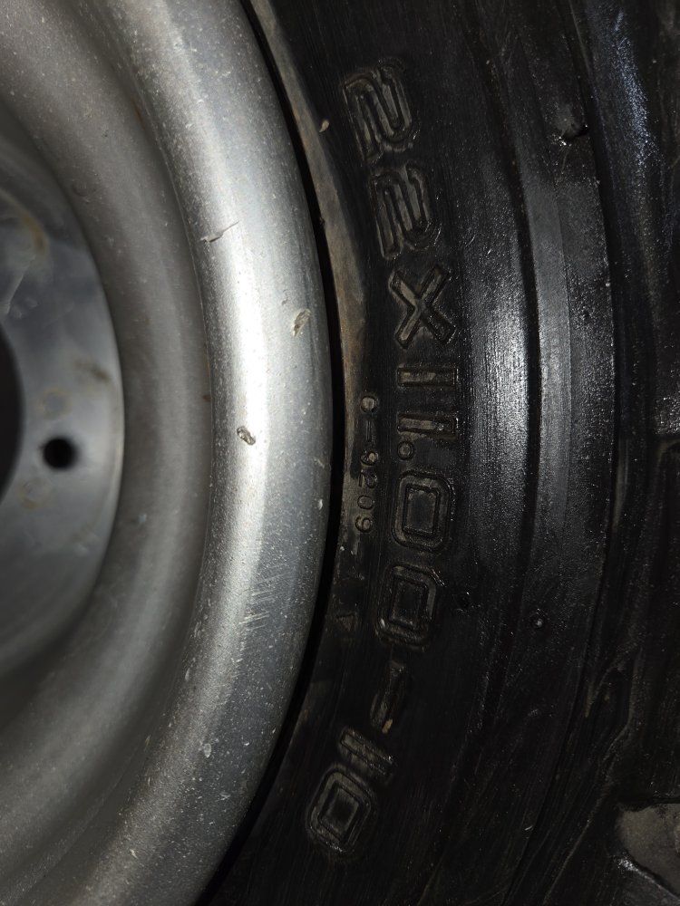 SUZUKI LT500R Quadzilla Wheels and Tires! Maxxis 22x11.00-10 
