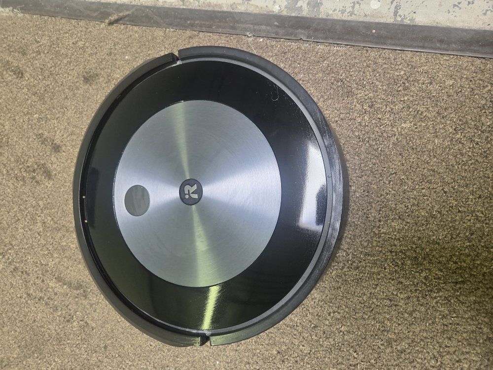 Main image 6