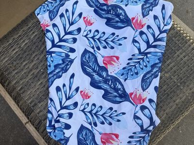 Women’s White & Blue Floral One-Piece Swimsuit - XL/2XL