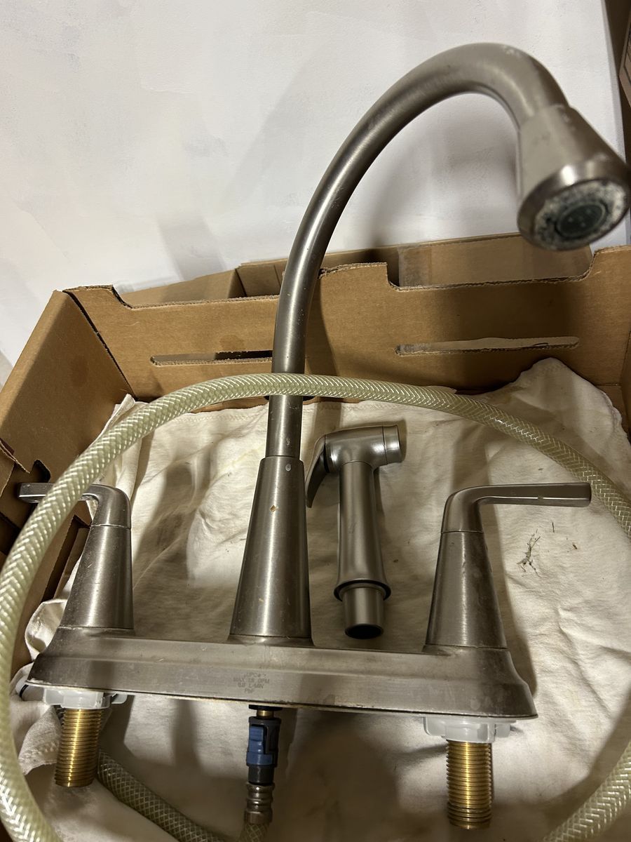 kitchen faucet