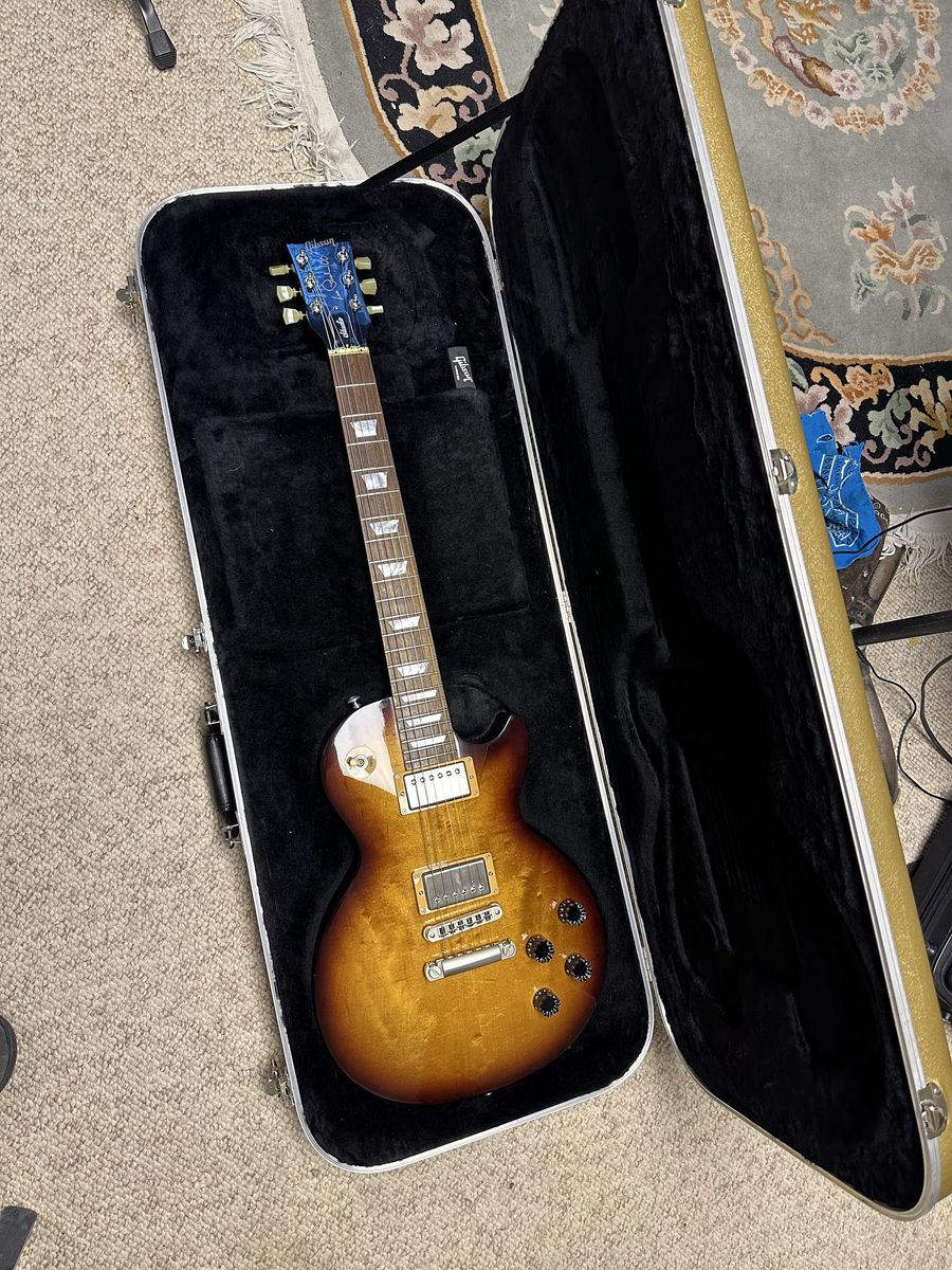 Gibson Les Paul  Studio100