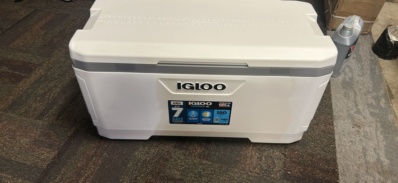 Igloo MaxCold XL 150-Quart Cooler - White, 7-Day Ice Retention, UV Protected, Insulated