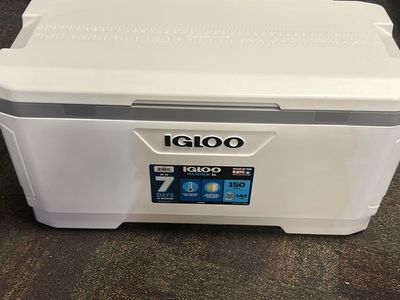 Igloo MaxCold XL 150-Quart Cooler - White, 7-Day Ice Retention, UV Protected, Insulated