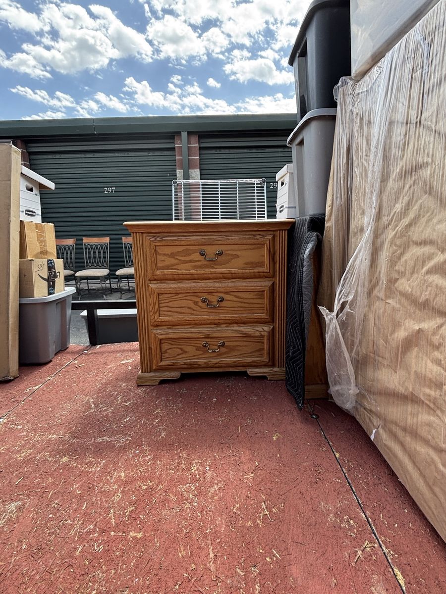 Solid oak bedroom furniture