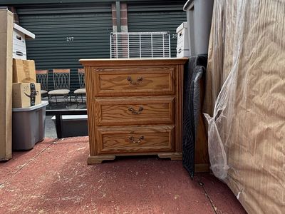 Solid oak bedroom furniture