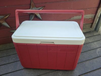 cooler ice chest - Coleman