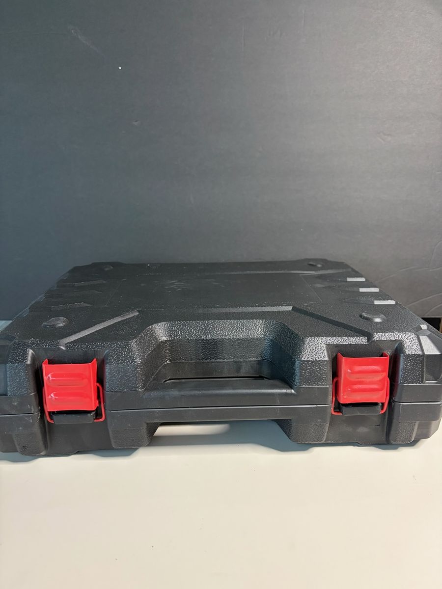 Main image 6