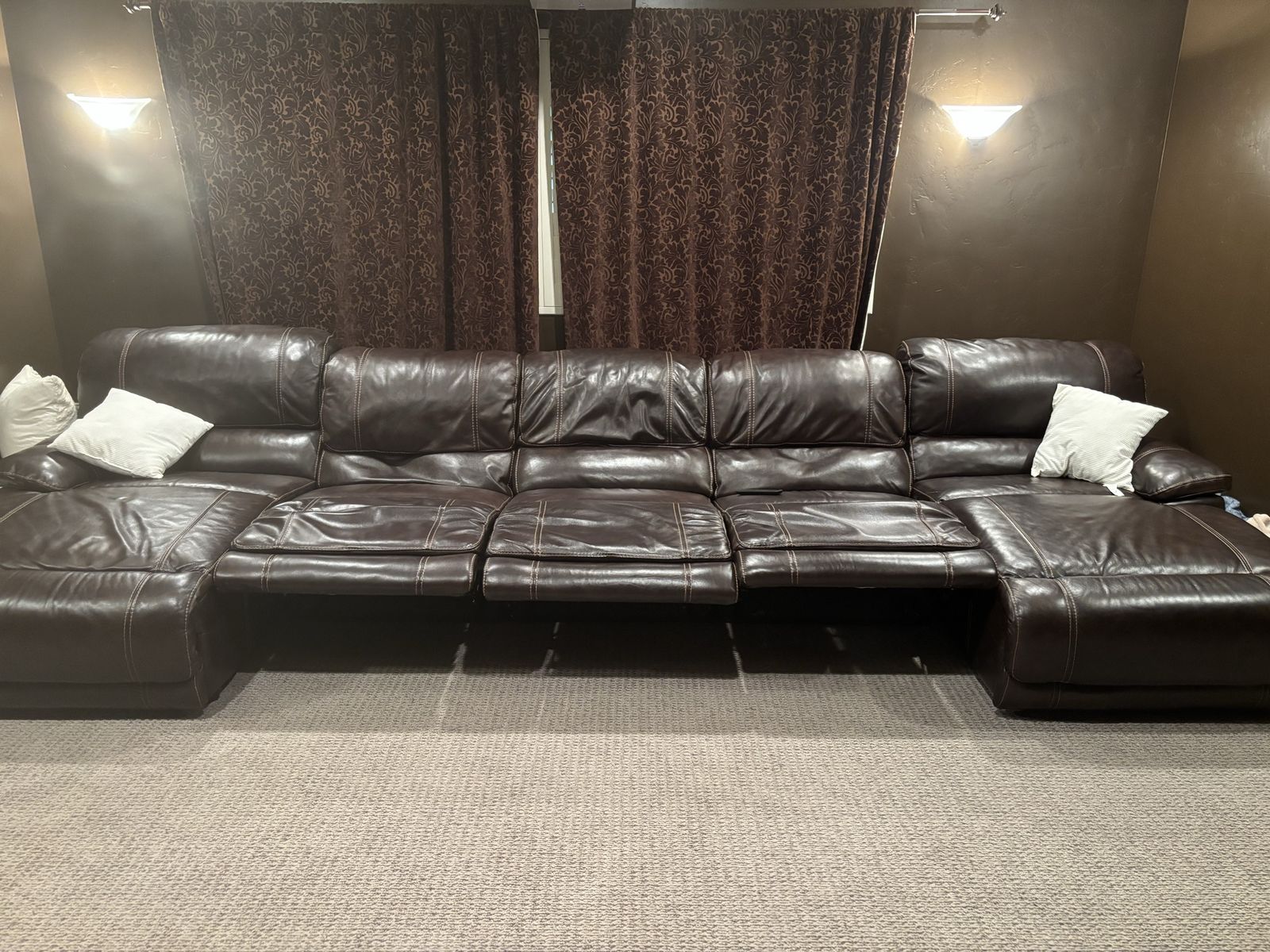 Main image 3