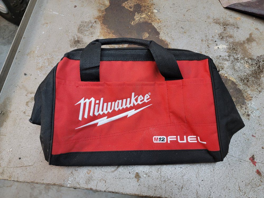 Tool bag Milwaukee m12