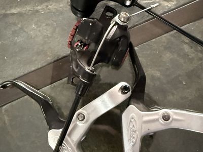 Avid BB5 Disc Brake Calipers and Levers