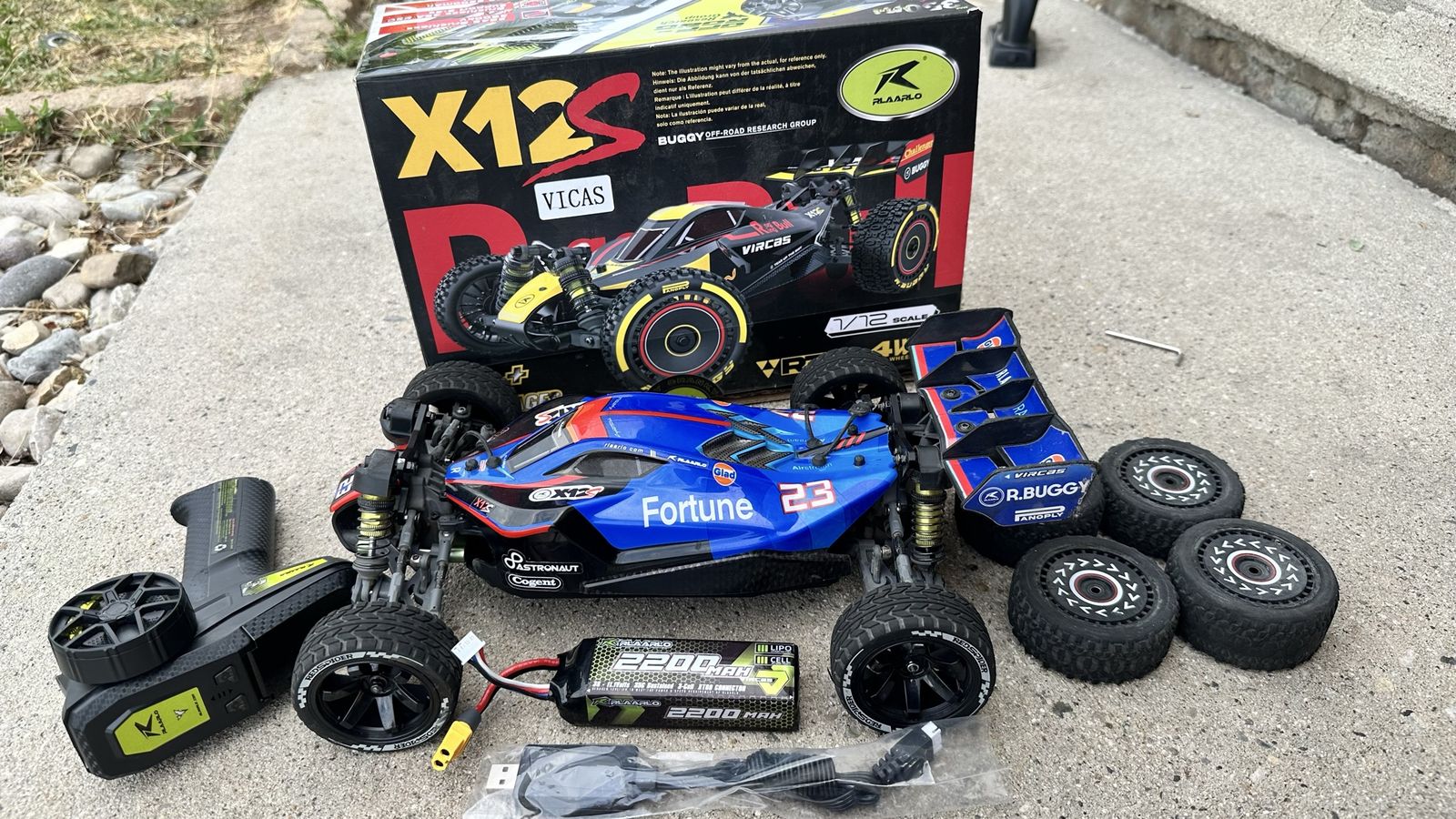 Rlaarlo X12S 1/12 Scale Brushless Buggy 50MPH battery Charger included