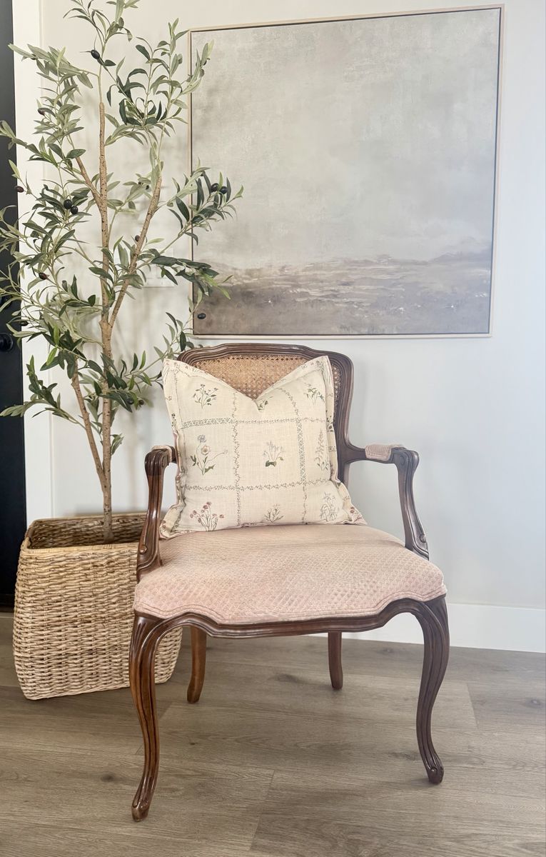 Vintage Kindel Accent Chair