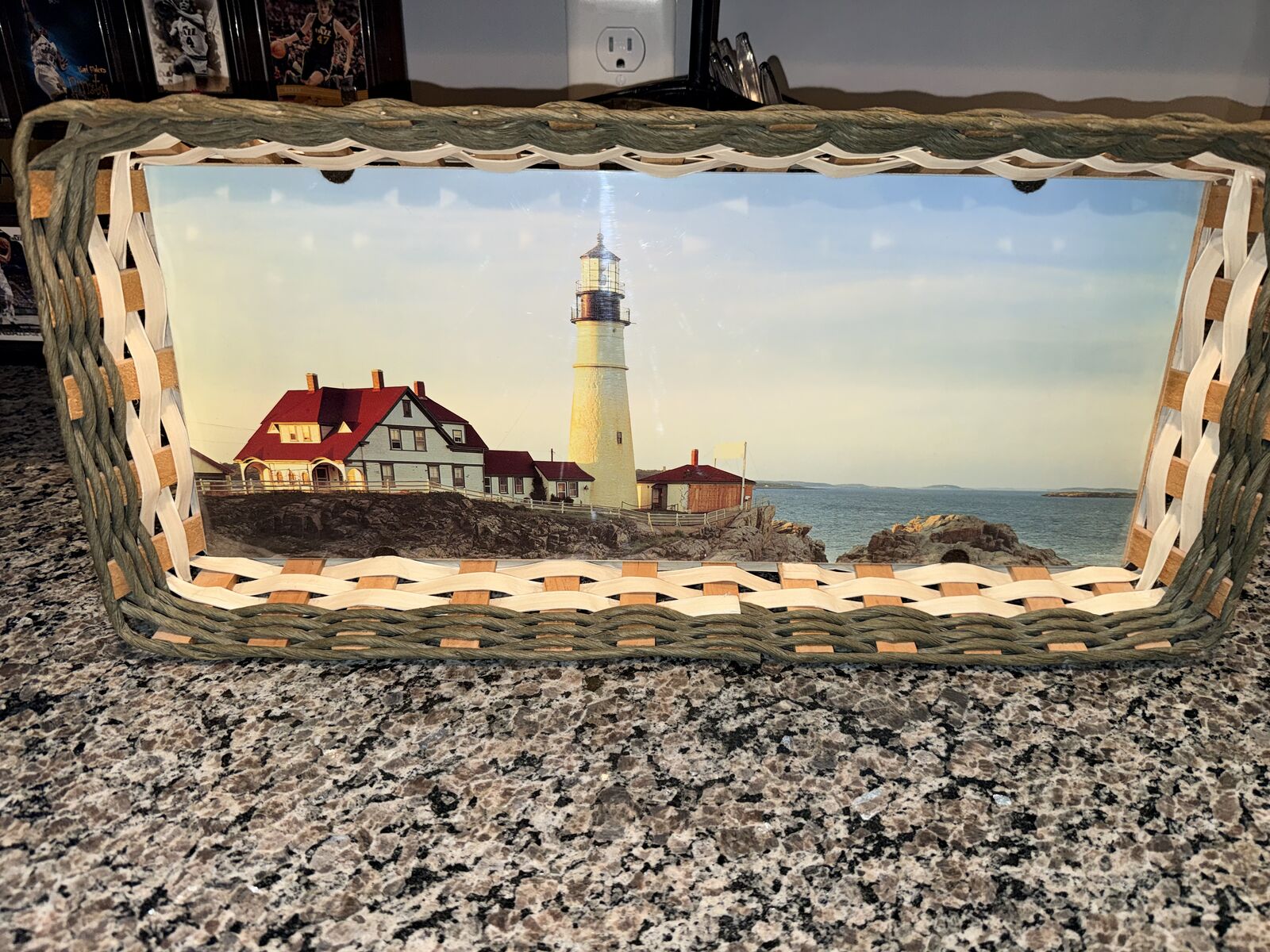 Lighthouse Picture In a Basket 22x10