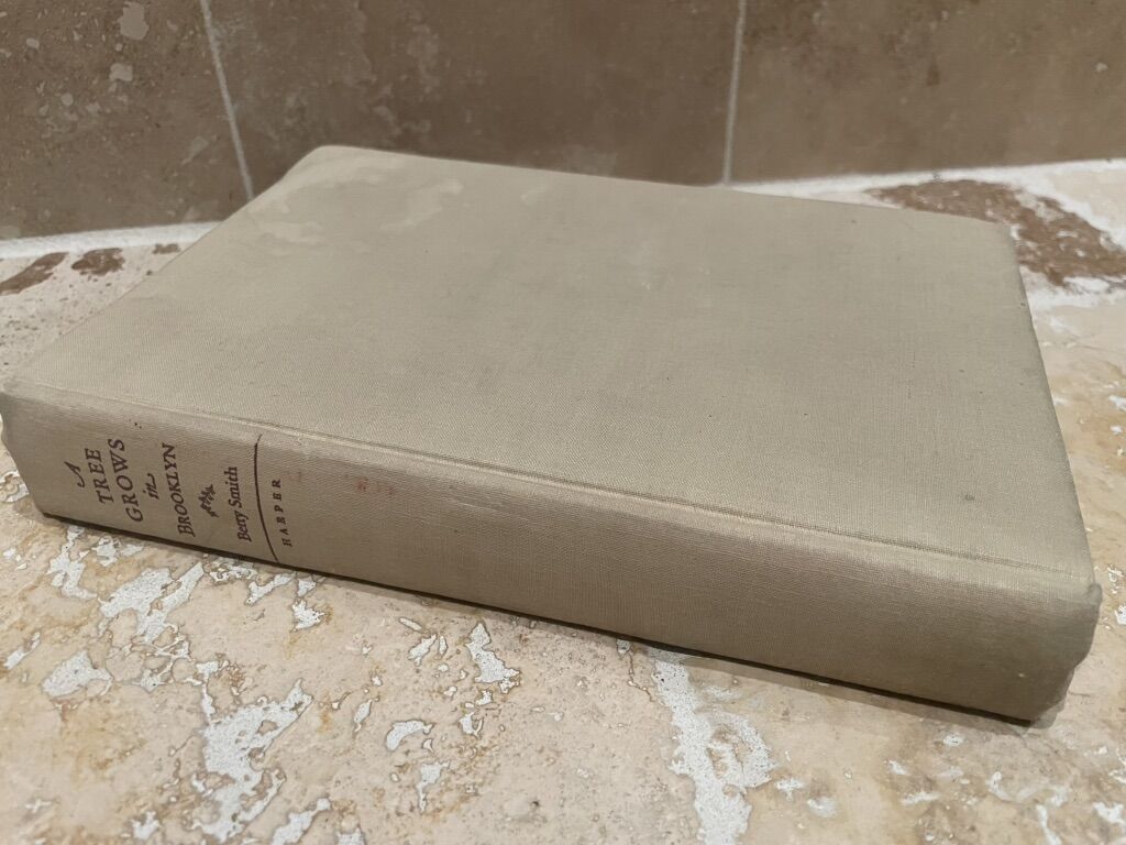 A Tree Grows In Brooklyn By Betty Smith 1943