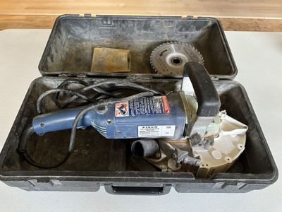 Crain No. 825 Heavy Duty Undercut Saw Jamb Saw with Case