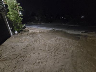 Free fill dirt / sand