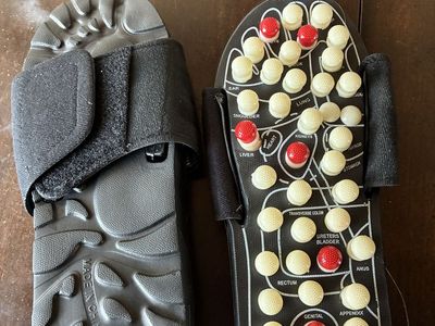 Acupressure Foot Massage Sandals Reflexology Slippers, women’s size 9, men’s size 7.5, new