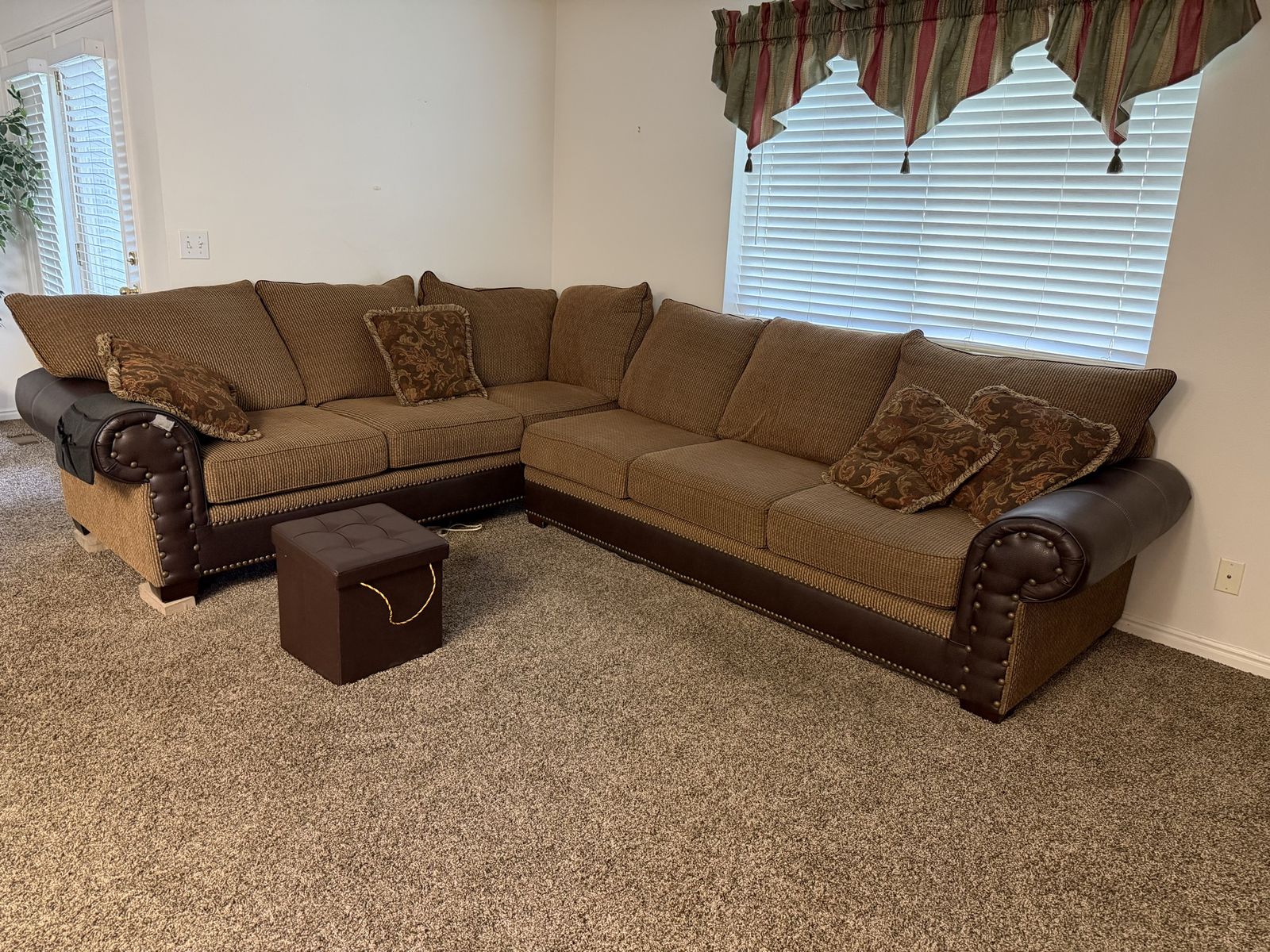 Brown Fabric & Faux Leather Sectional Sofa