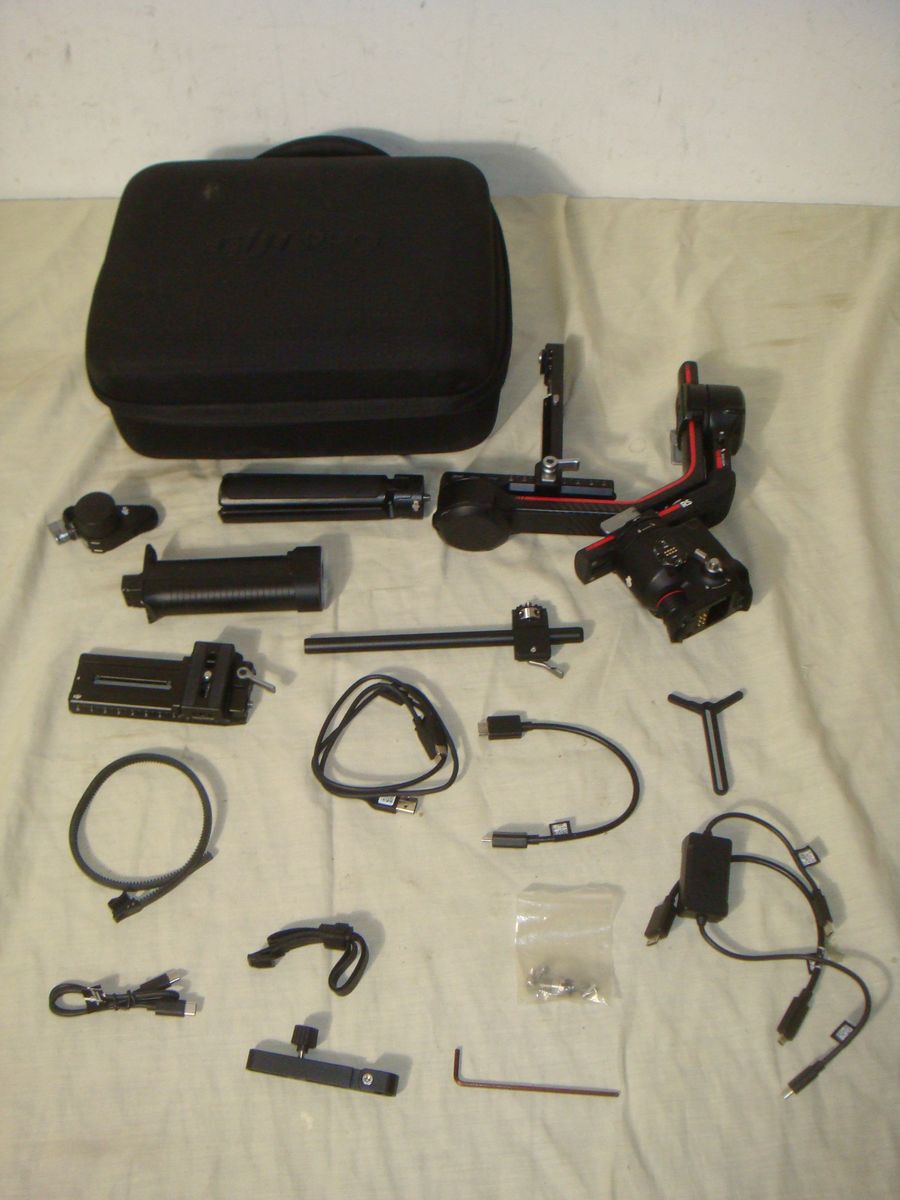 DJI RS3 PRO 3-AXIS GIMBAL STABILIZER WITH CASE & EXTRAS!