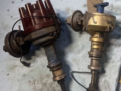 Ford Autolite 289-302 Engine Distributors with Vacuum Advance, points and Condenser per each