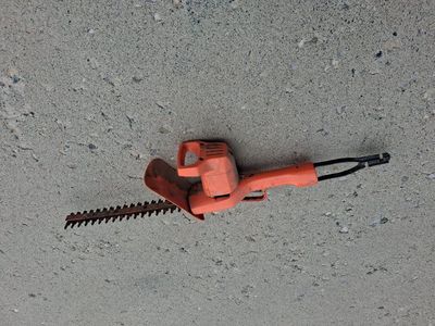 hedge trimmer