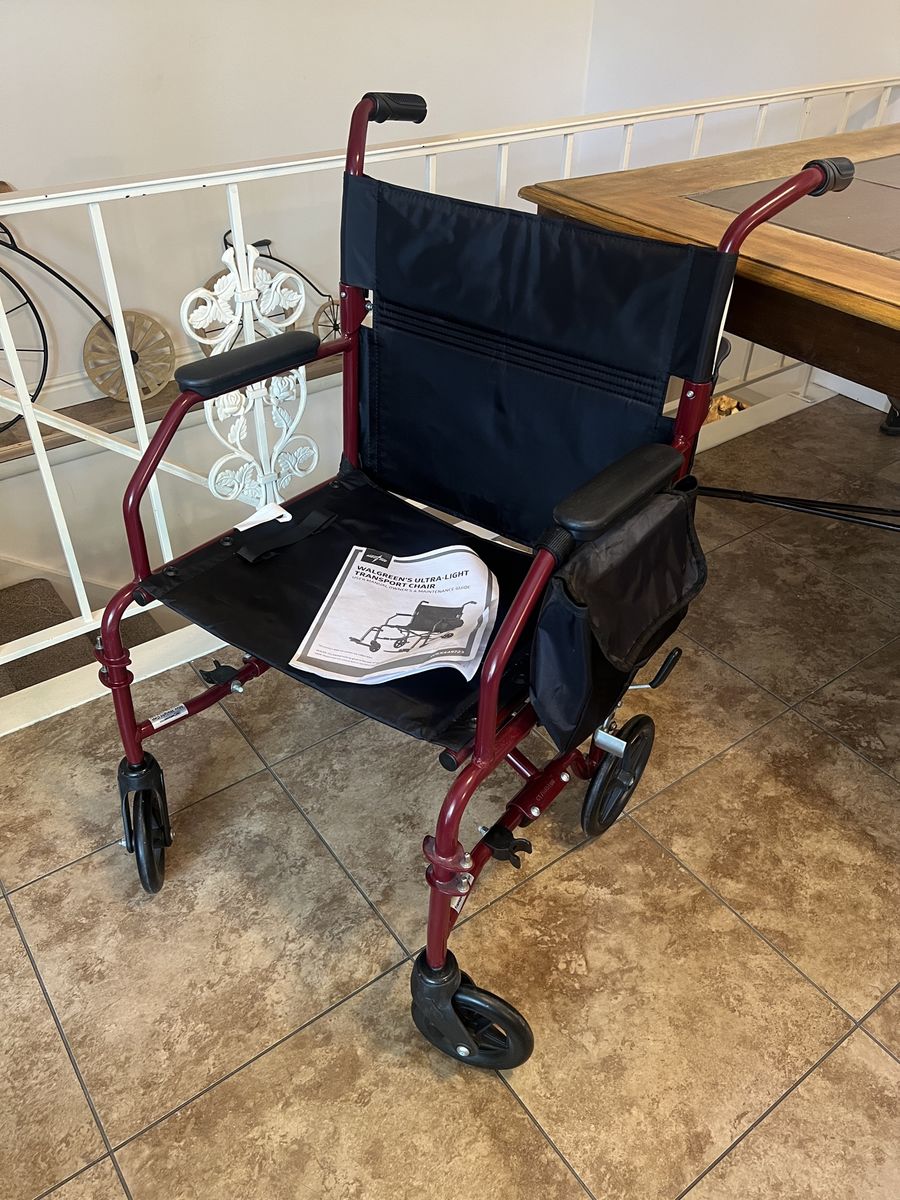MEDLINE ultralight transport wheelchair 19” adult like new (NO FEET sorry) $190 retail 300lbs max