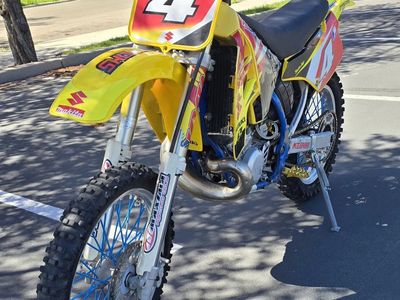 1990 Suzuki RM250 (Two-Stroke Motocross)