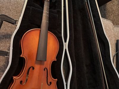 Herman Beyer 1/2 Size Violin In Beautiful Conditio