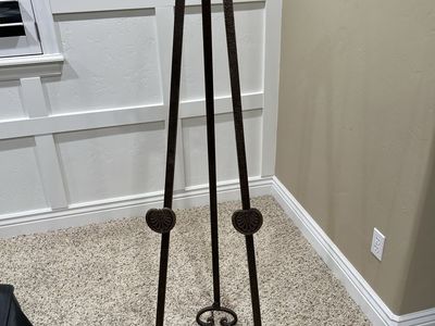 Decorative Metal Display Canvas - Display Stand