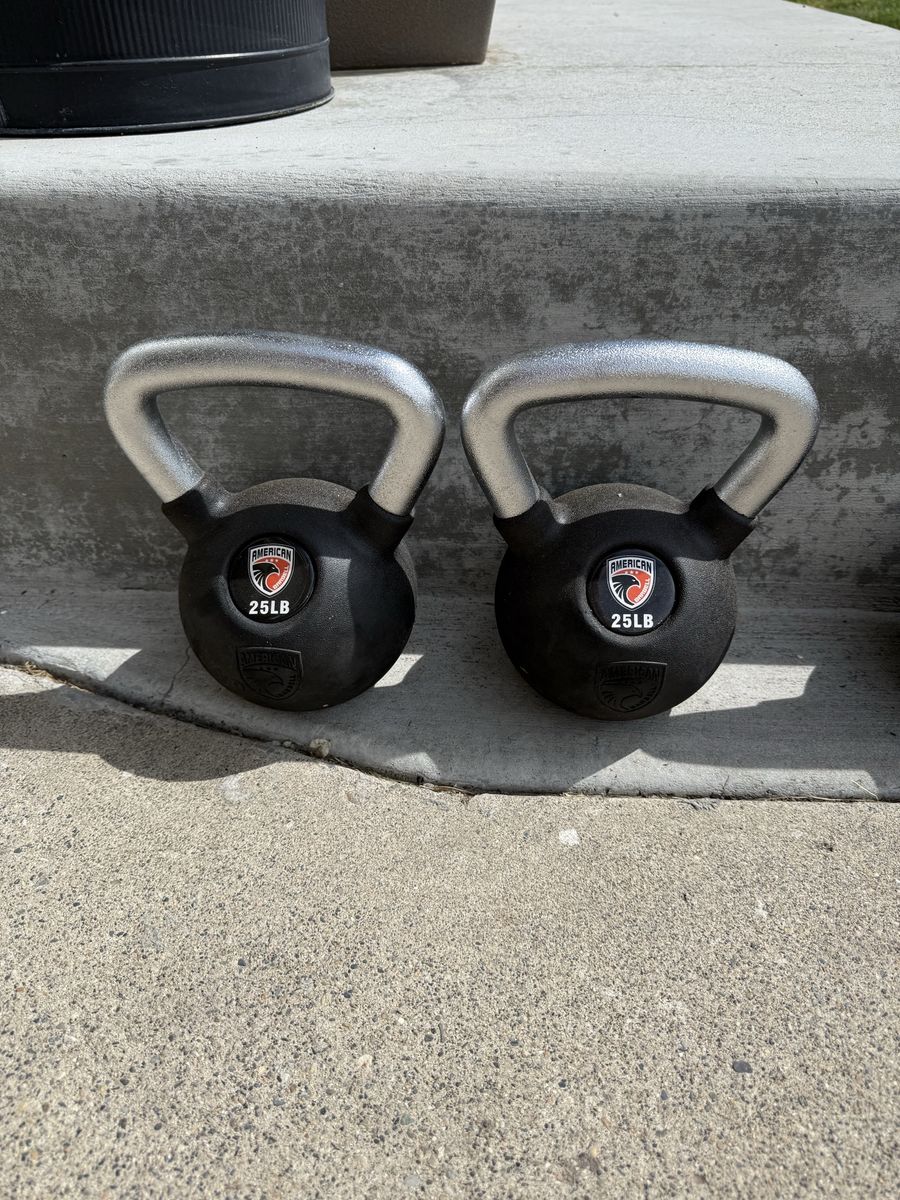 New 25 Pound American Barbell Urethane Kettlebell Set 50 Pounds Total