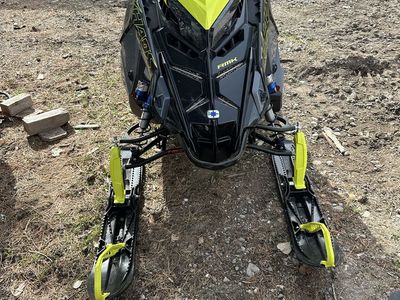 2022 Polaris Matryx Khaos 850