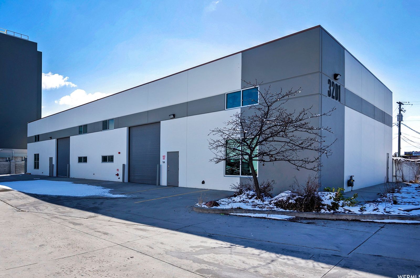Warehouse for lease in South Salt Lake