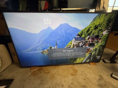 75” Insignia 4K Ultra HD TV & swivel mount