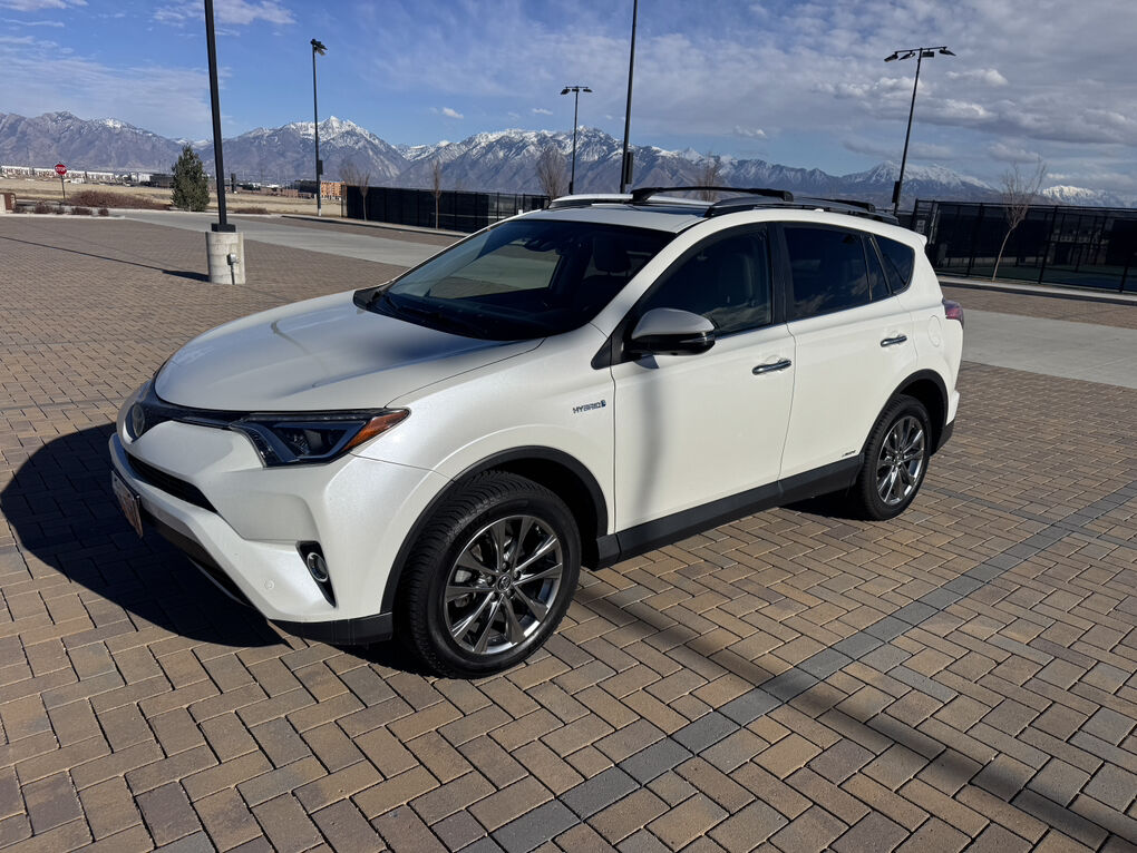 2017 Toyota RAV4 Limited