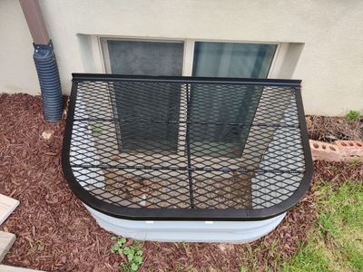 Heavy Duty Black Metal Window Well Cover